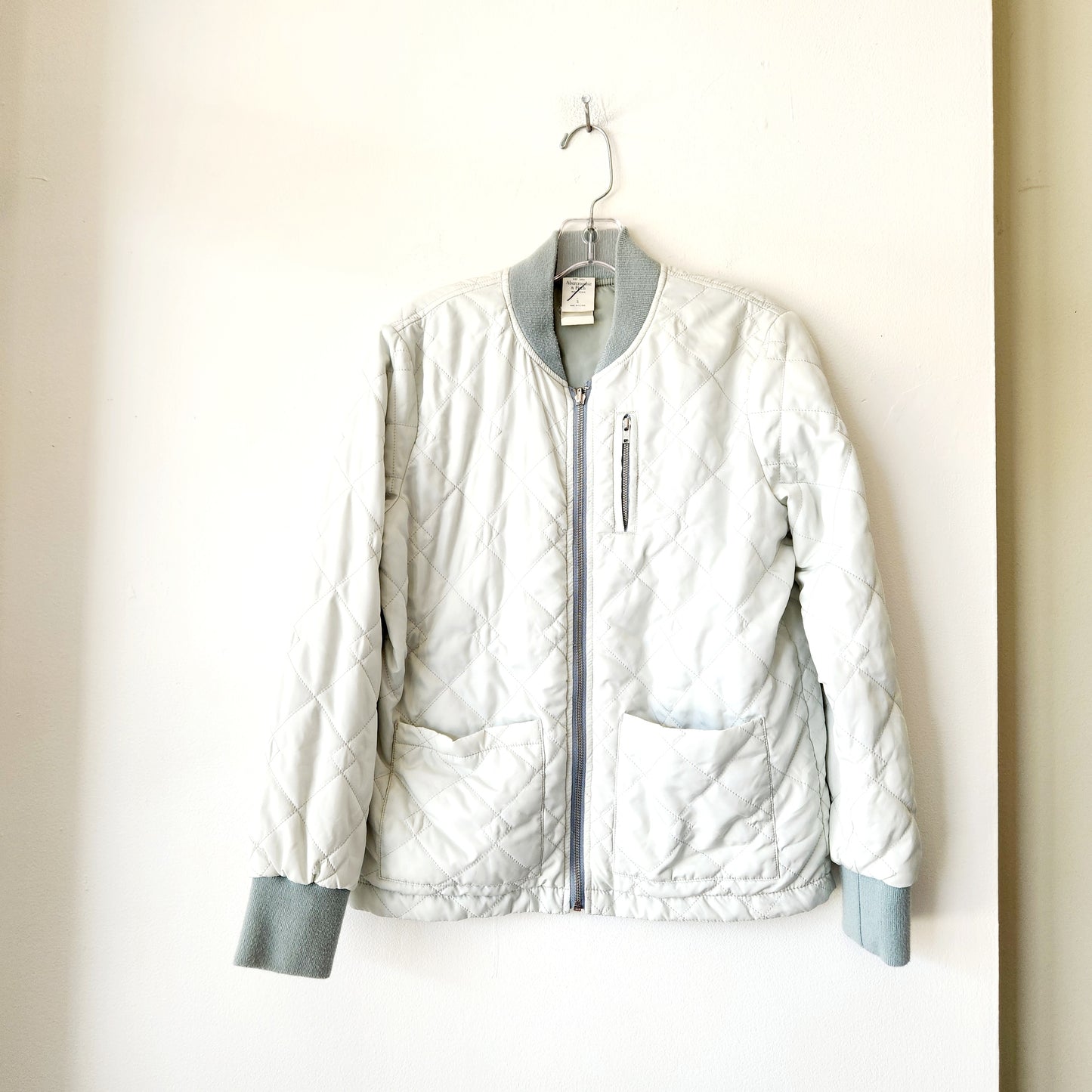 Abercrombie & Fitch Pastel Quilted Bomber Jacket - S