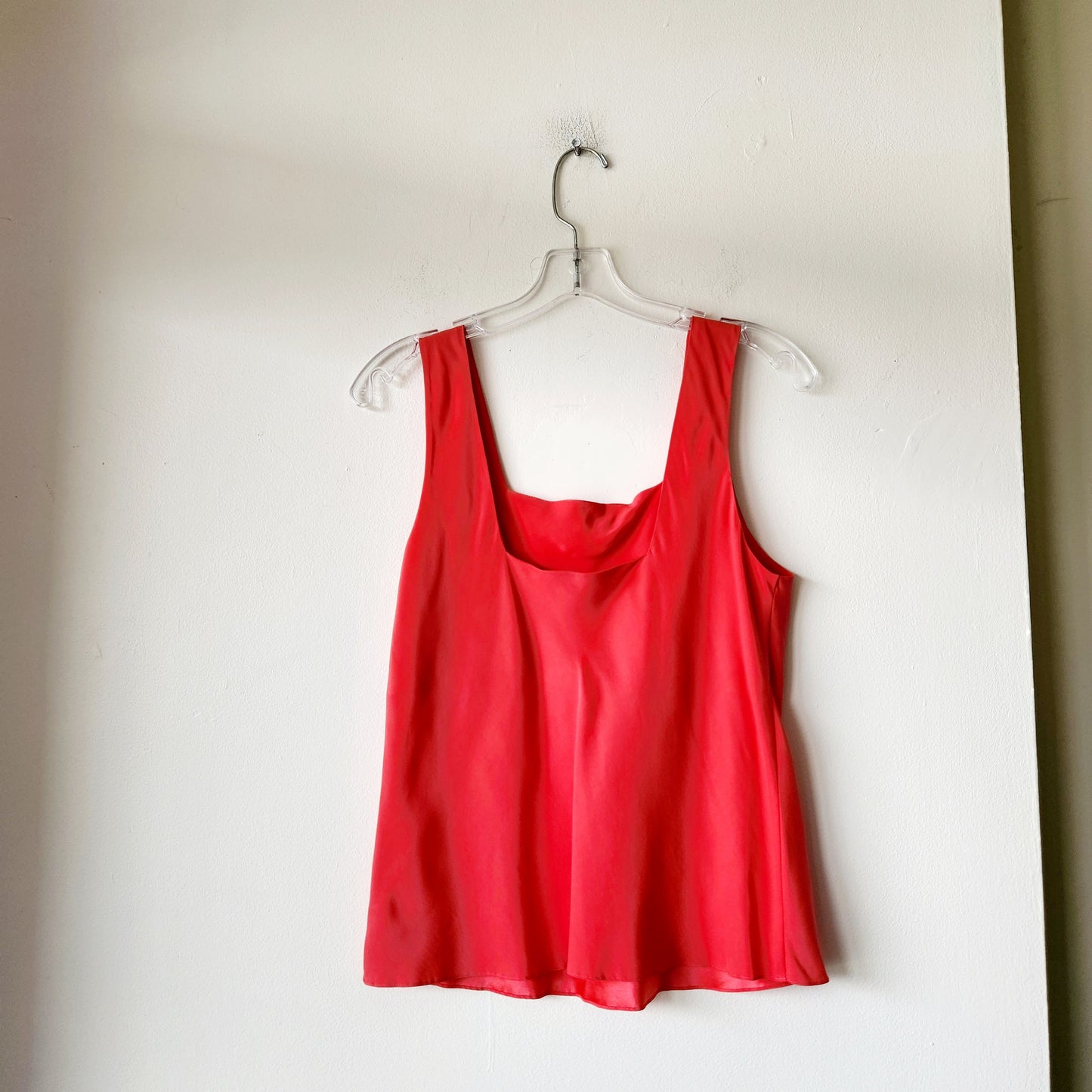Neiman Marcus 100% Silk Coral Square Neckline Tank - M