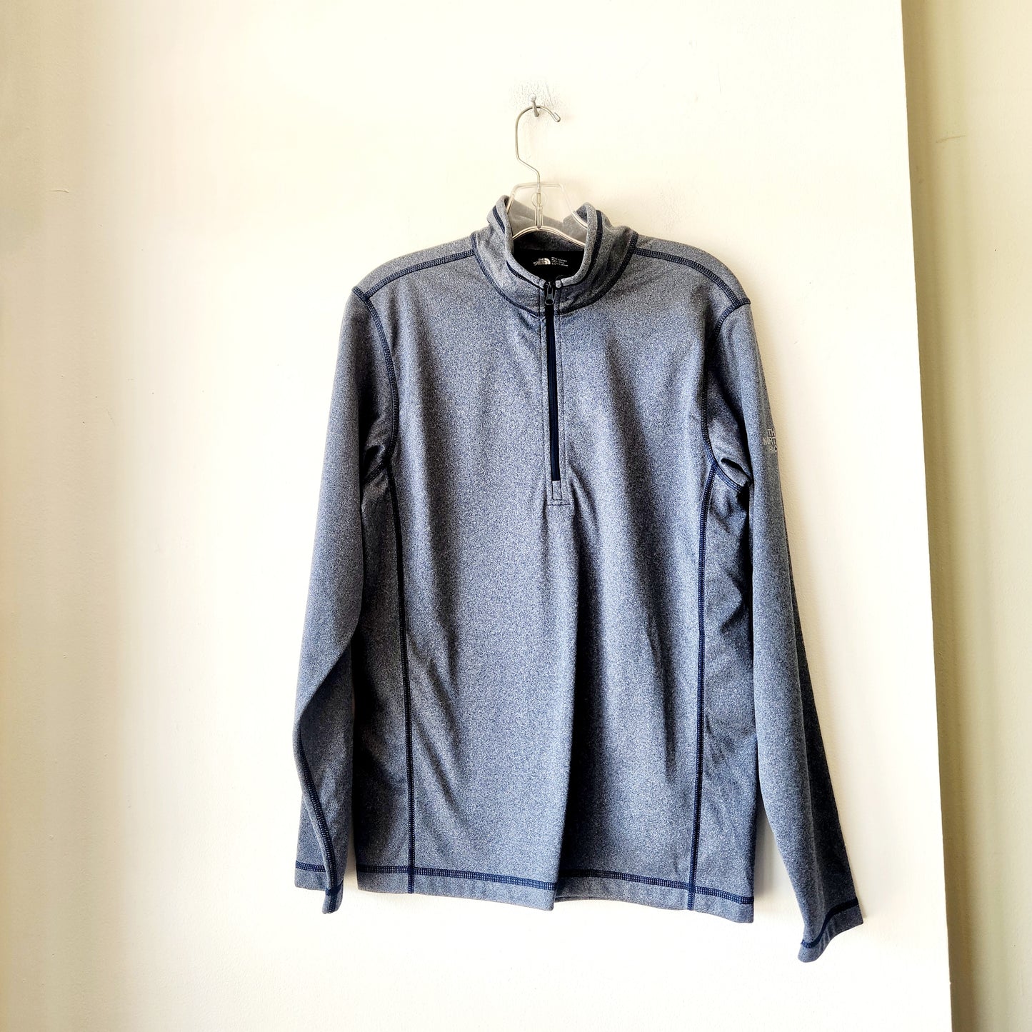 The North Face Half Zip Active Fleece Top - Men's S