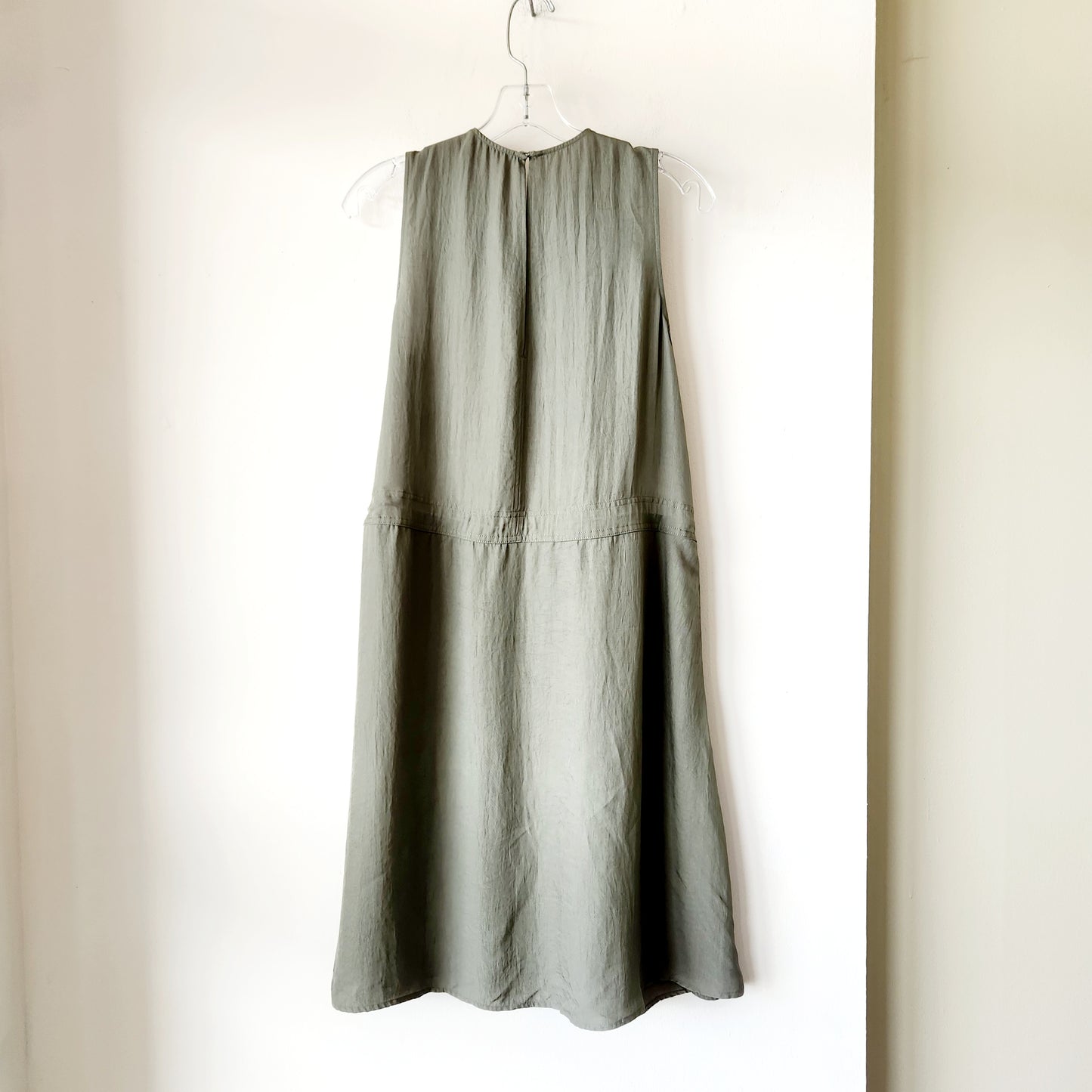 Everlane Lightweight Drawstring Waist Dress - size 4