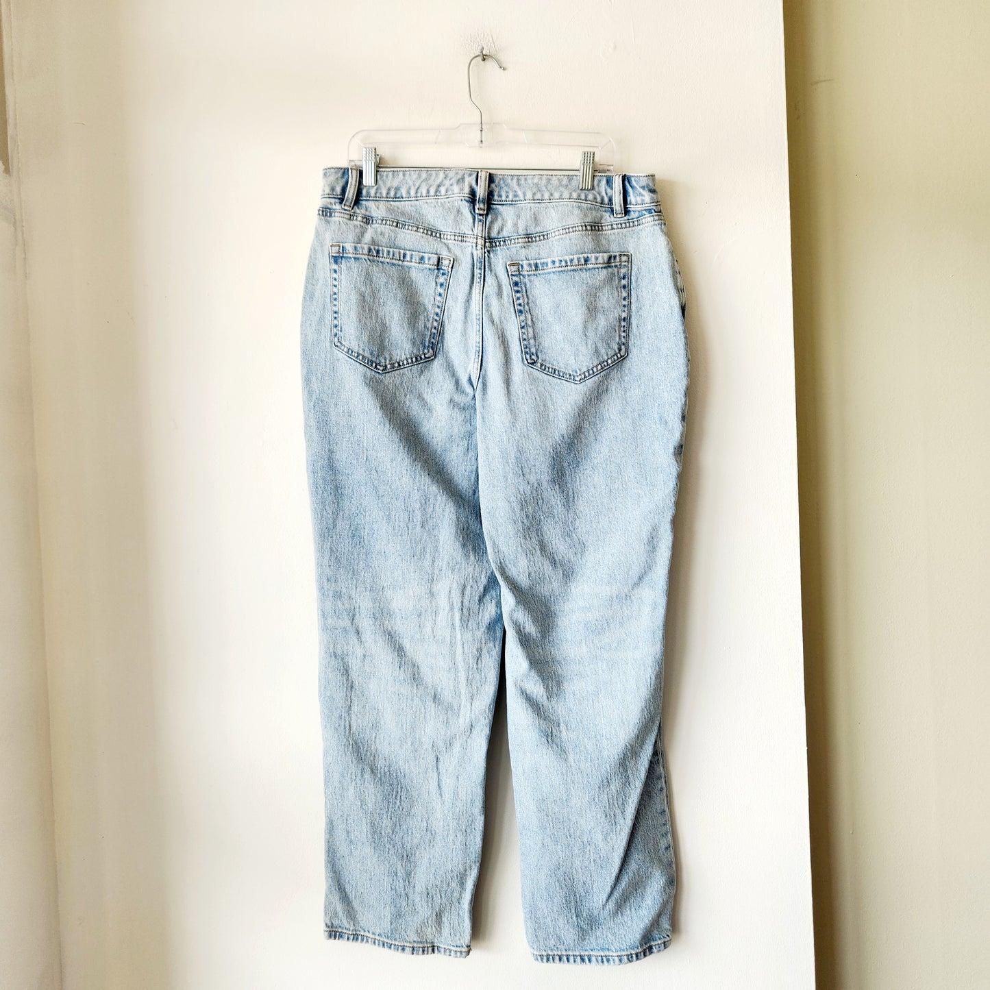 Lane Bryant Mid-Rise Boyfriend Fit Jeans - size 14