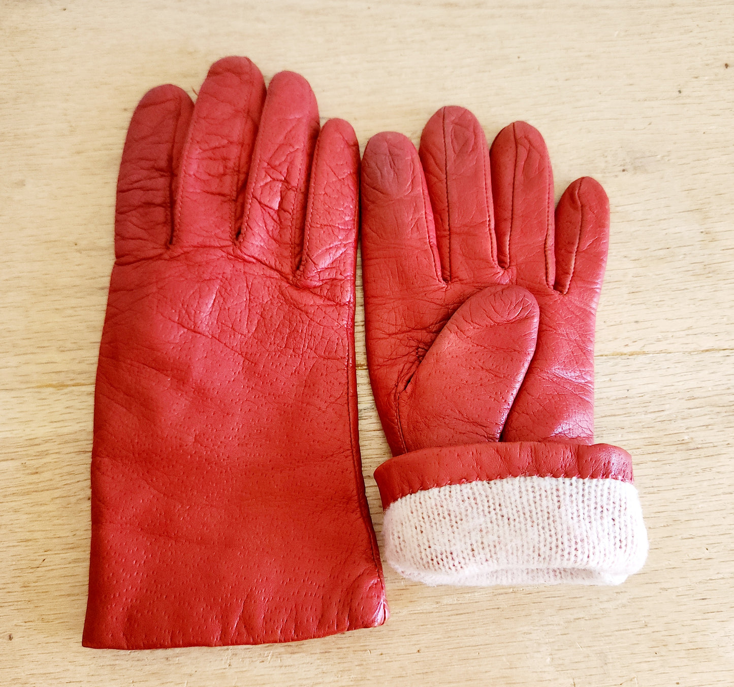 Vintage Red Leather Gloves with Acrylic Lining - size 7
