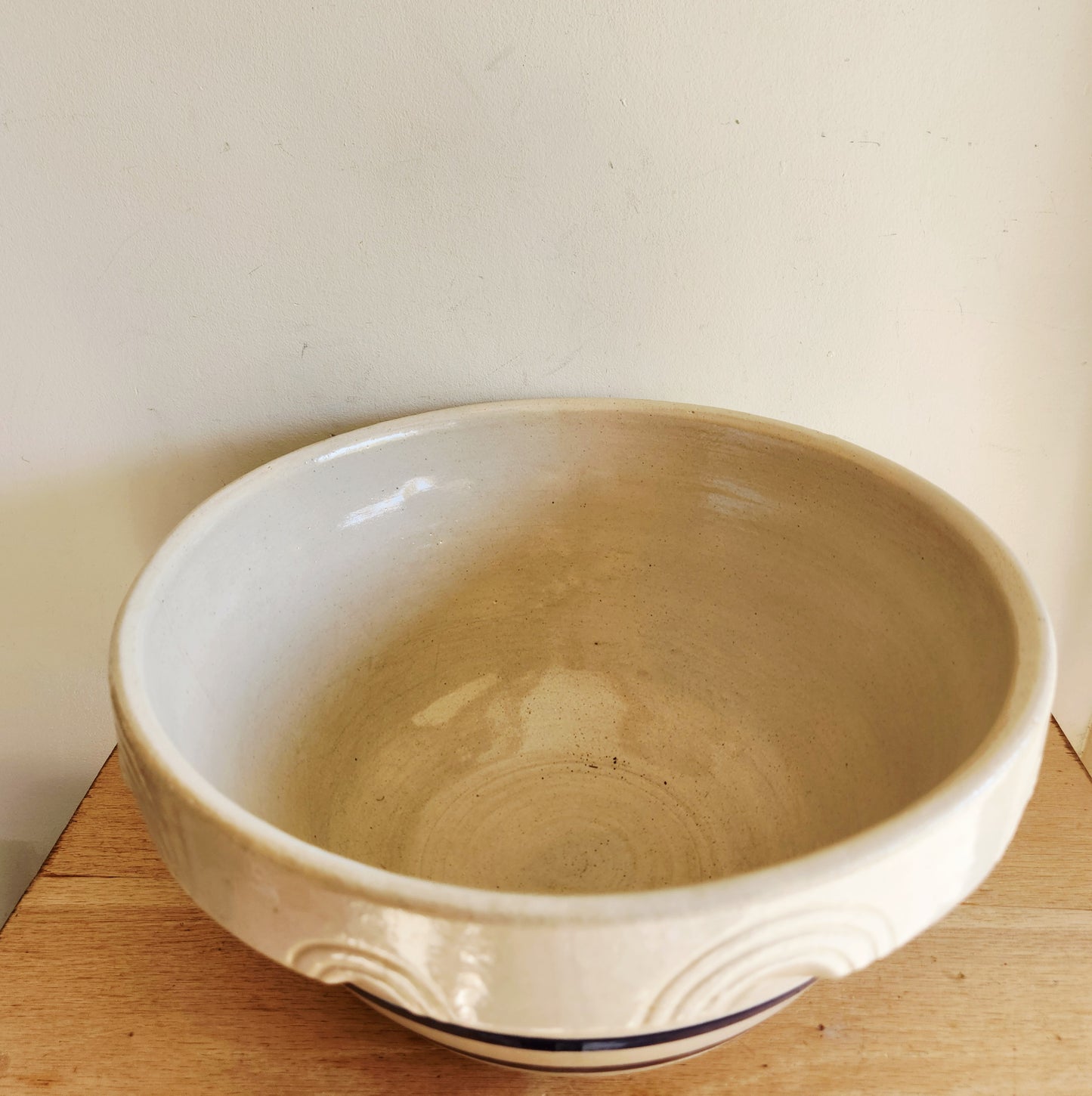 Vintage R.R.P. Co. Roseville Pottery Mixing Bowl Country Style Farmhouse Kitchen 16" wide Xtra Large Bowl 9"H