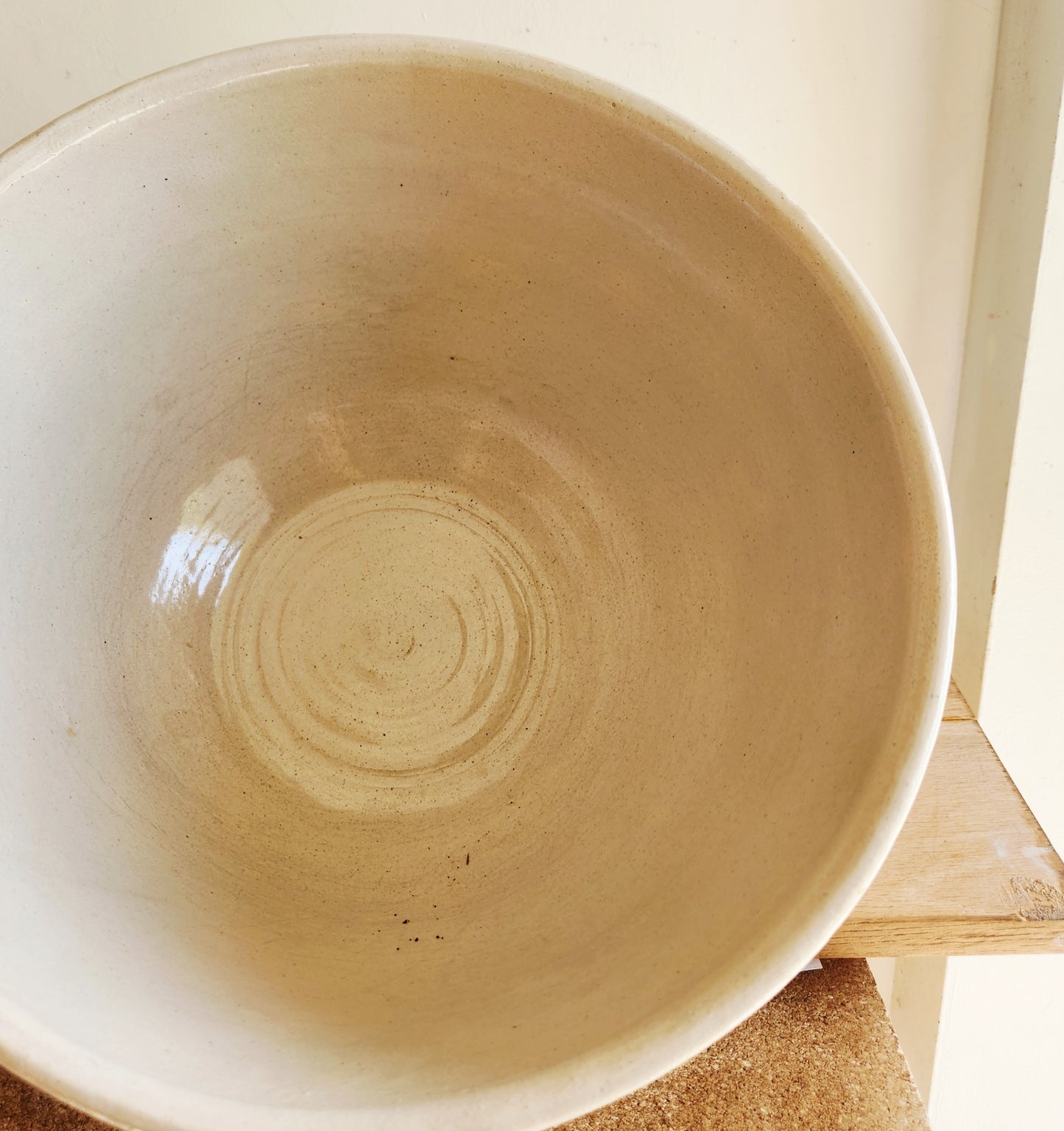 Vintage R.R.P. Co. Roseville Pottery Mixing Bowl Country Style Farmhouse Kitchen 16" wide Xtra Large Bowl 9"H
