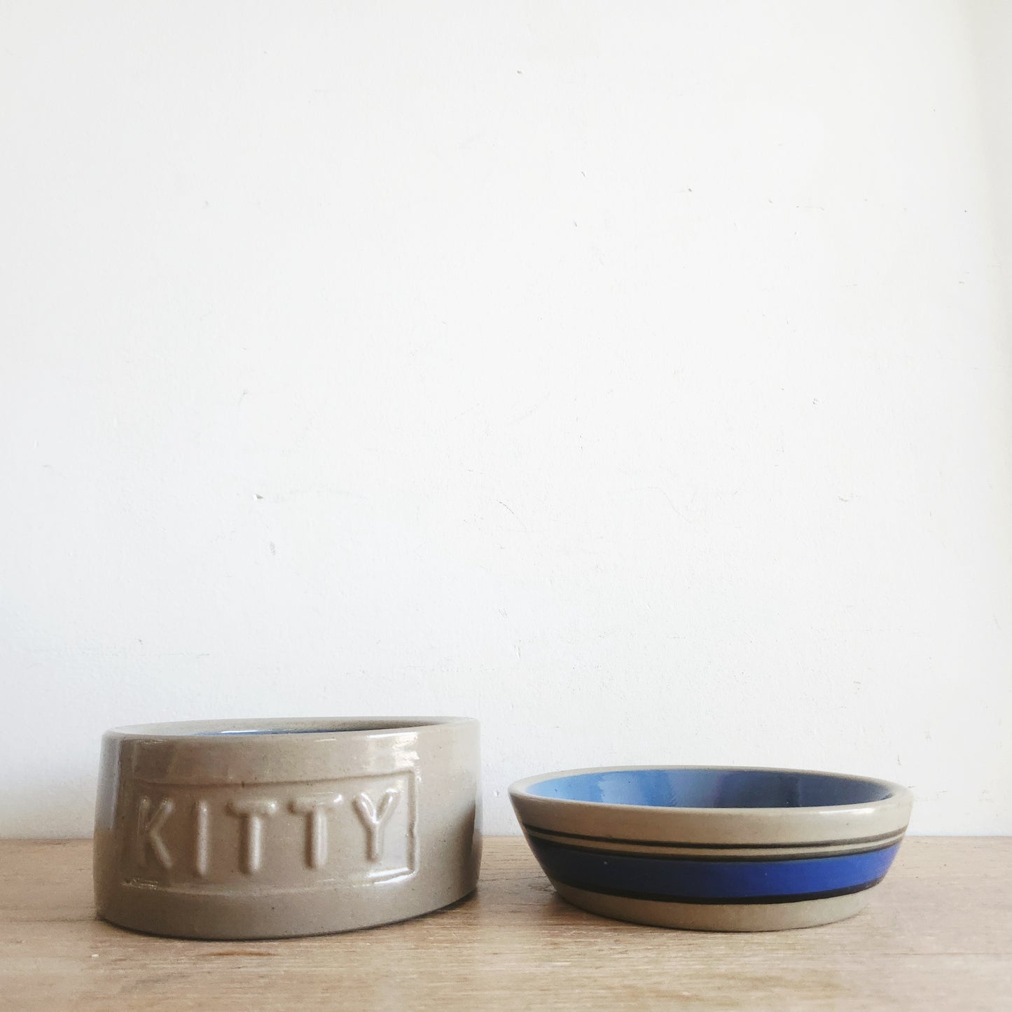 Stoneware Kitty Bowls Set of 2
