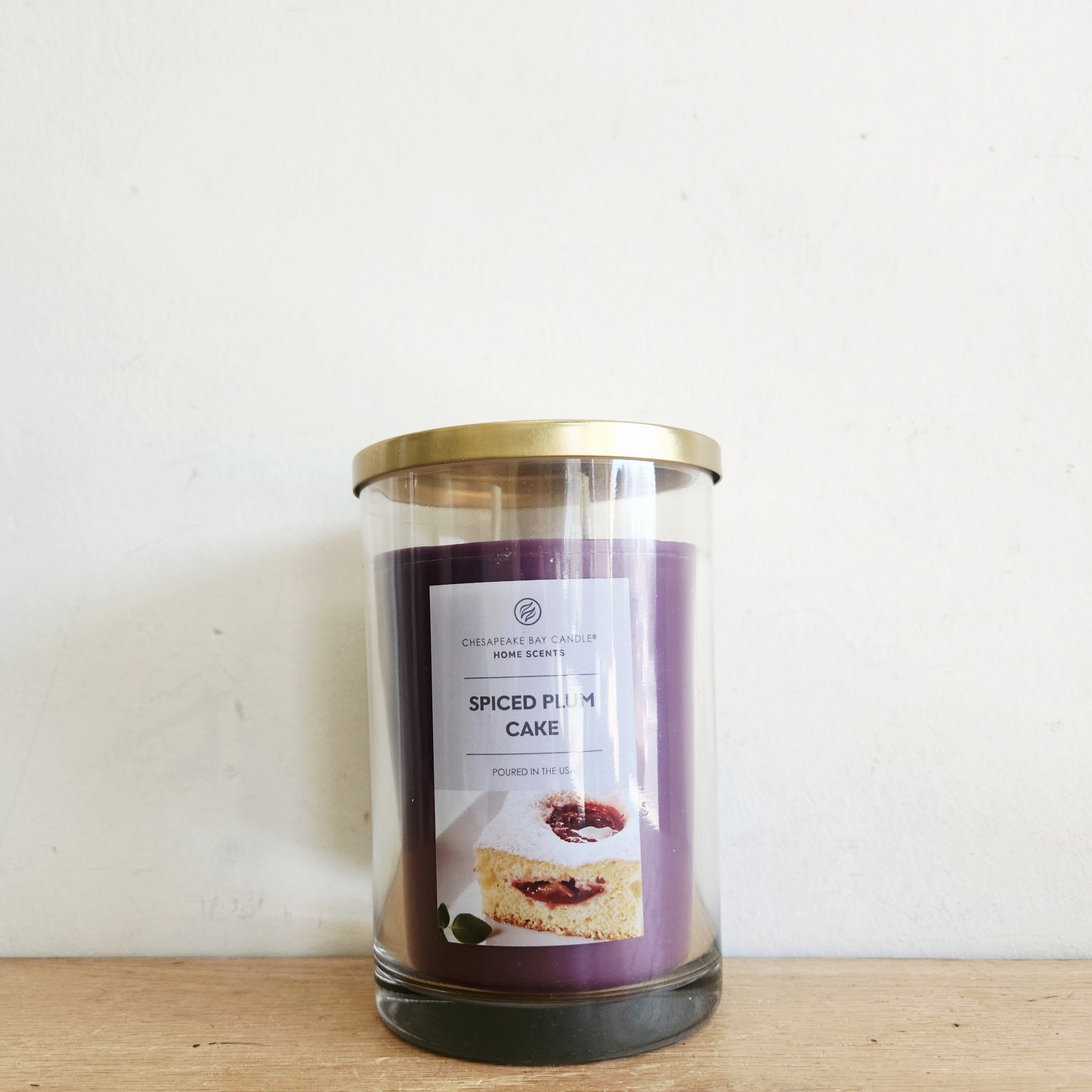 Chesapeake Candle 19oz. Spiced Plum Cake