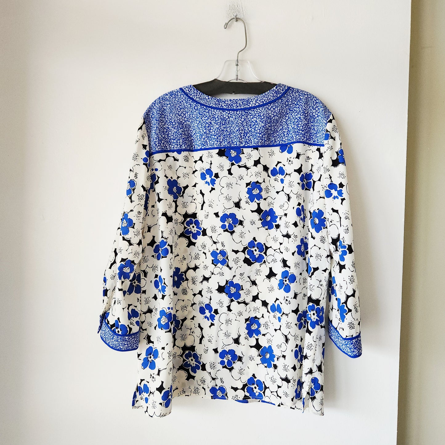 Talbots Floral Pattern Top - XL