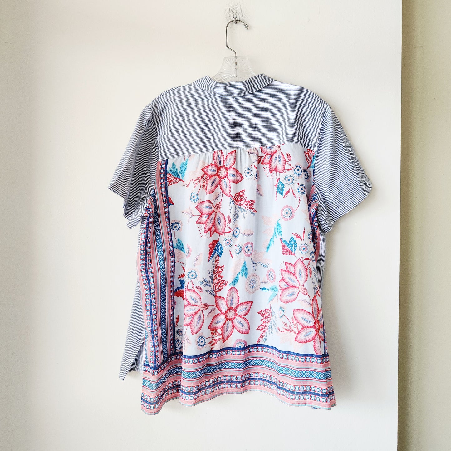 J Jill Two Pattern Top with Buttons - L