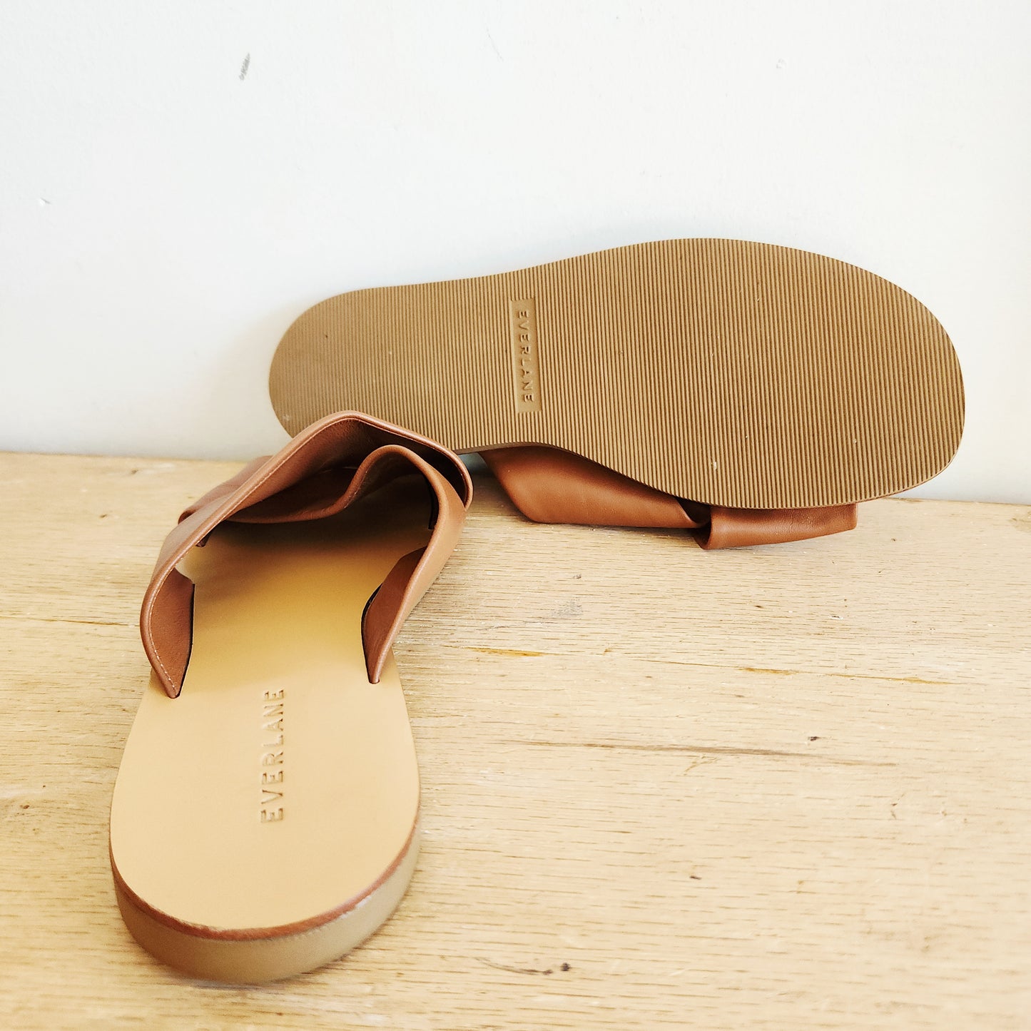 Everlane Cross Slides - size 8