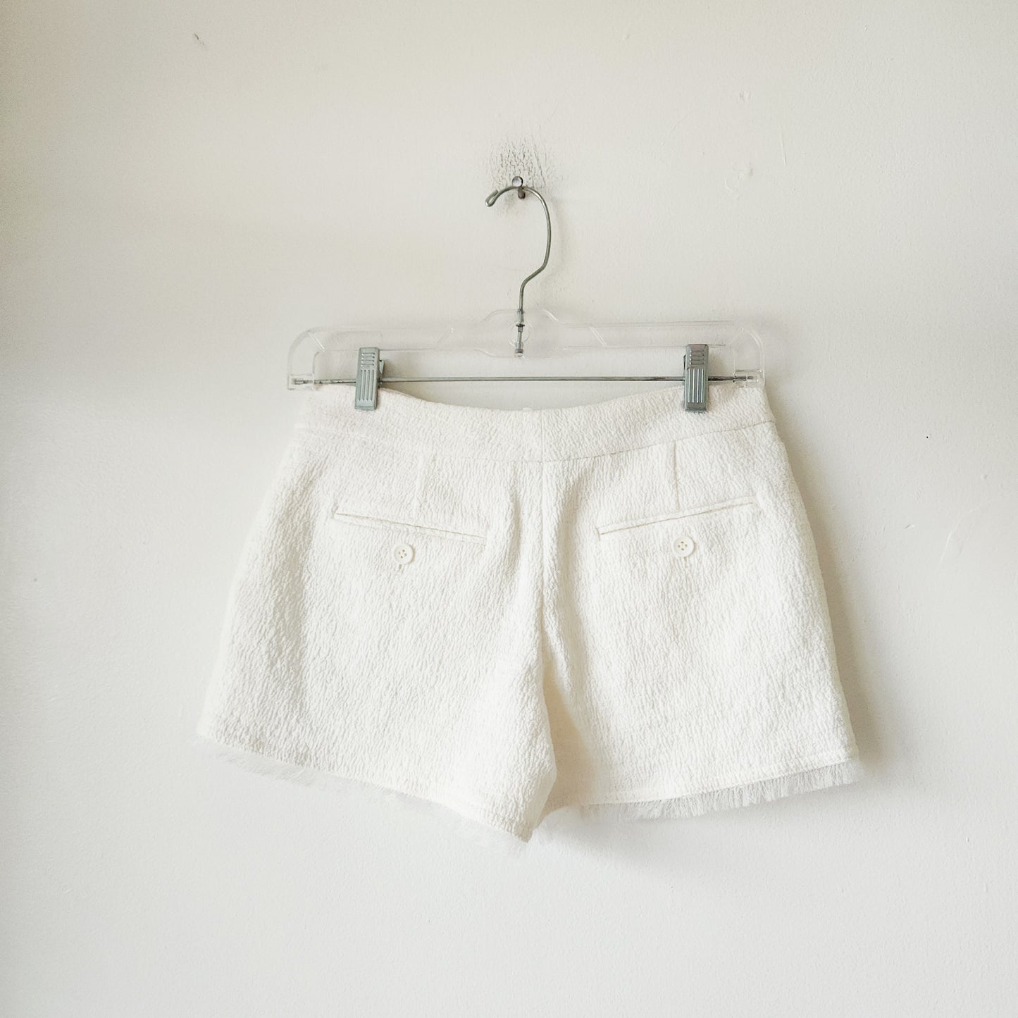 Club Monaco Textured Shorts with Frayed Hem - size 00 - New