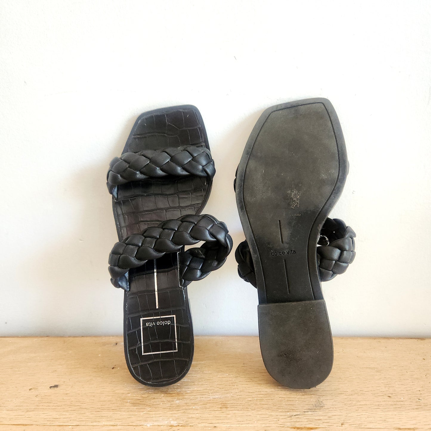 Dolce Vita Faux Leather Braided Slide Sandals - size 8.5