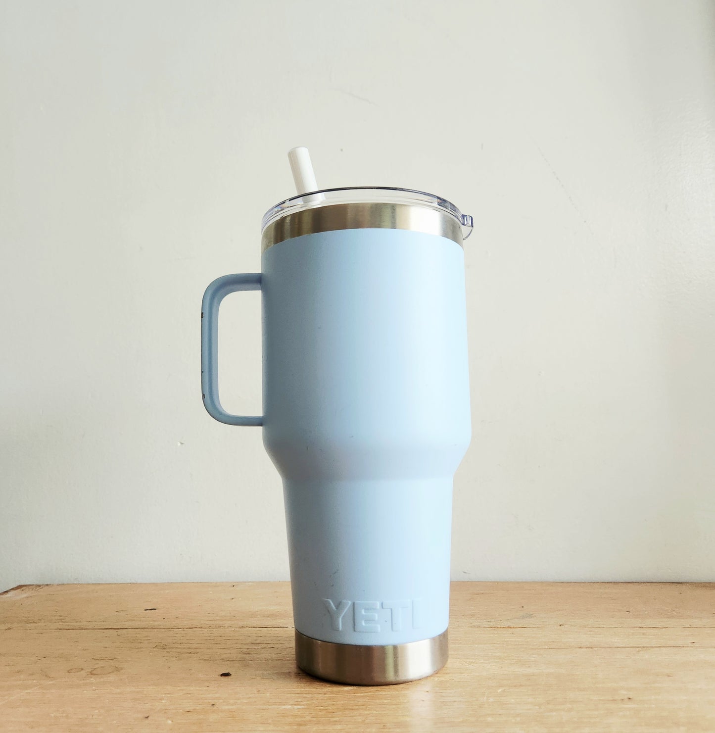 Yeti Rambler 30oz Light Blue
