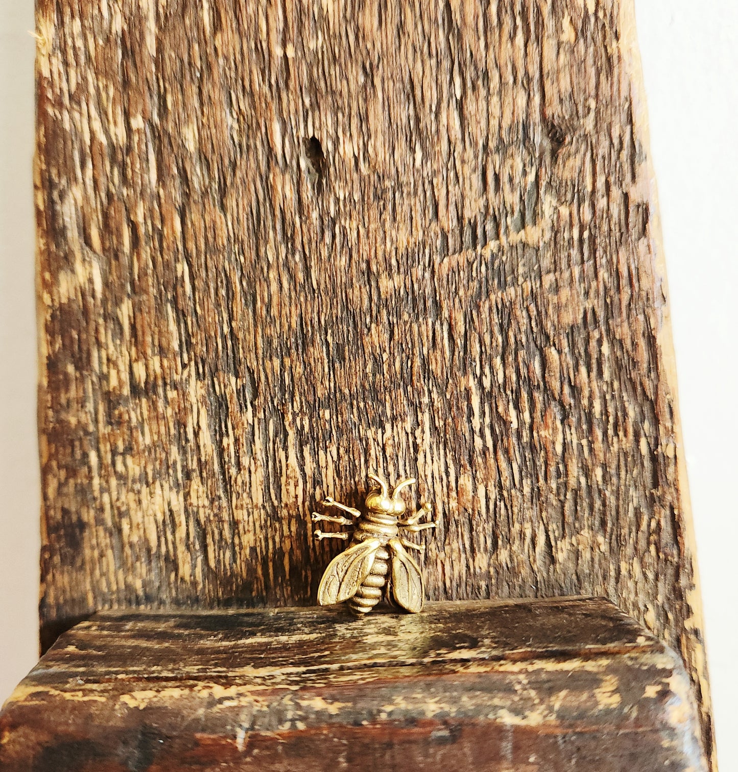 Bumble Bee Pin