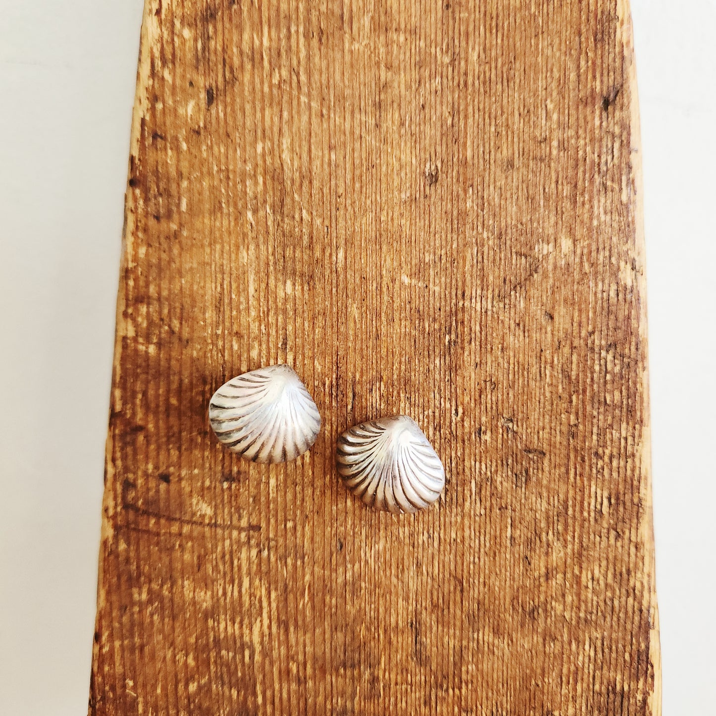 Sterling Silver Shell Stud Earrings - signed ND