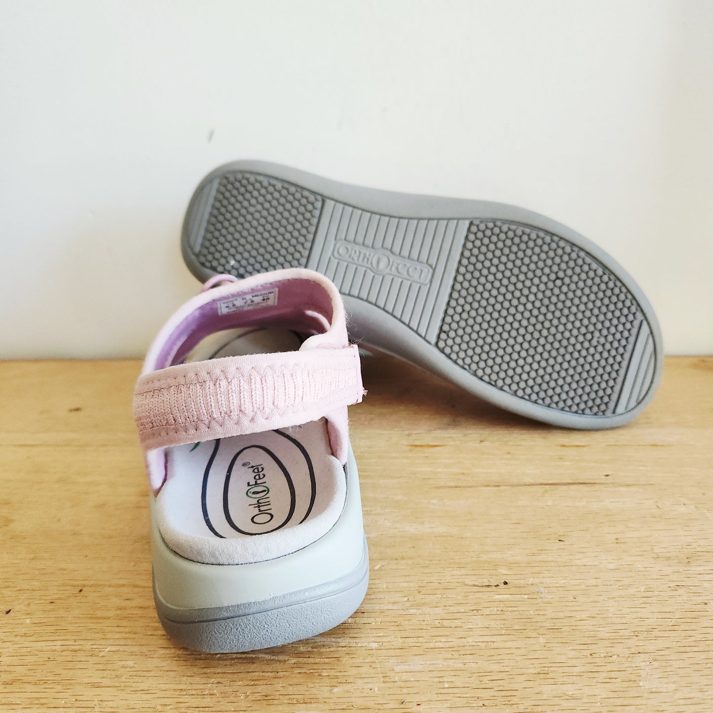 OrthoFeet Sandals - size 9.5