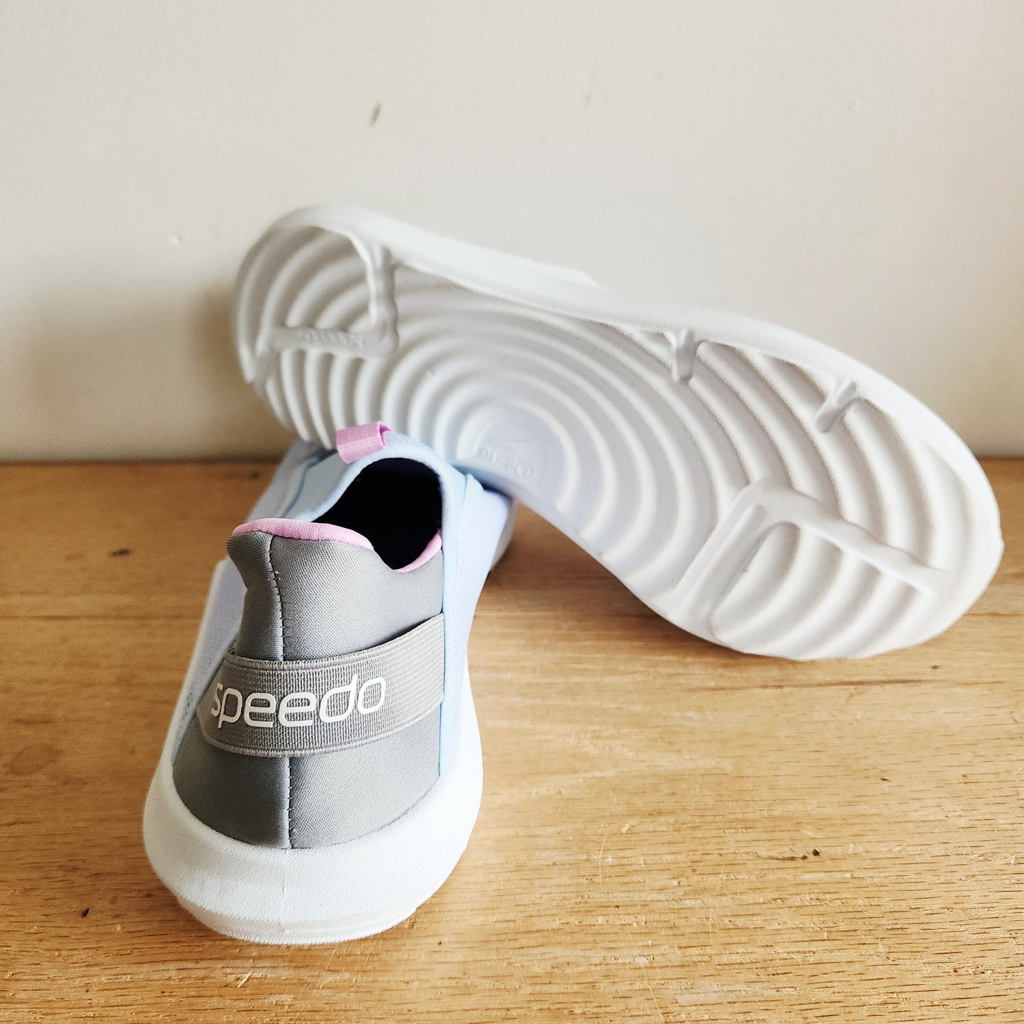 Speedo 'The Original Surf Walker' Shoes - L 9/10