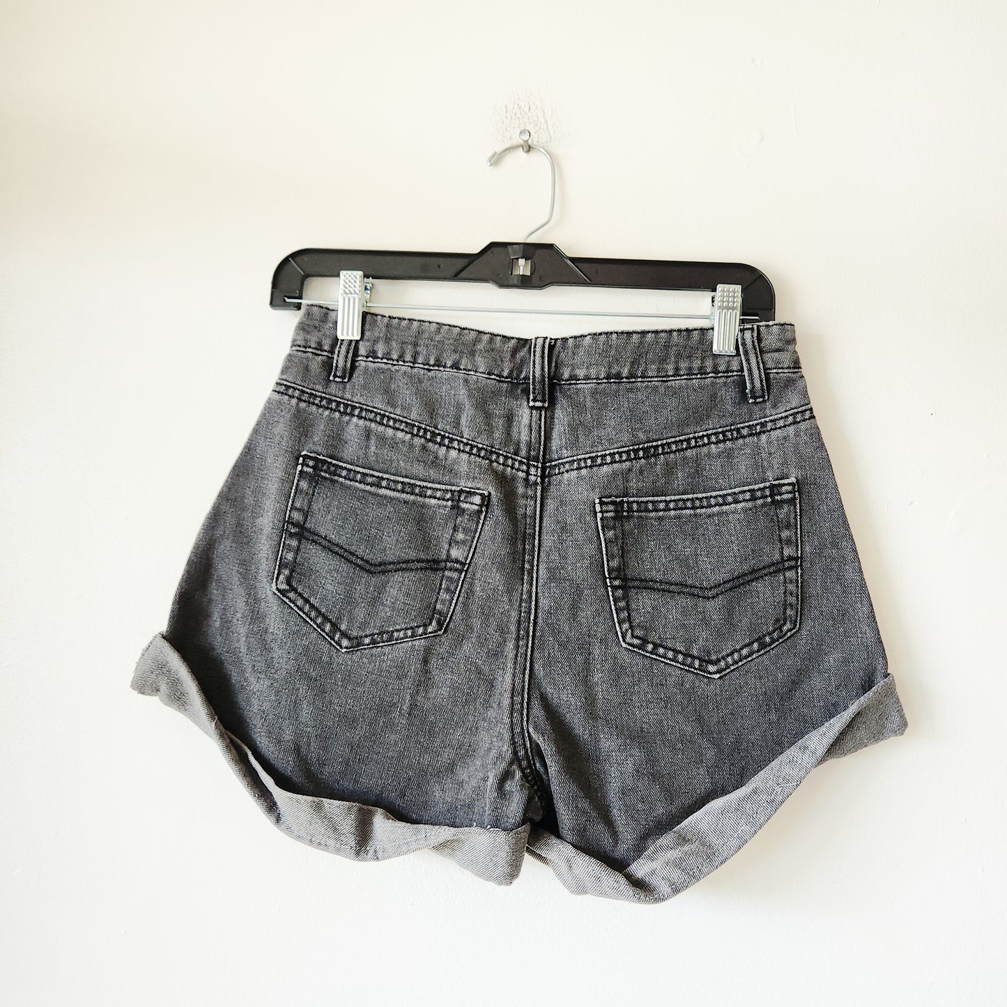 Cider Cuffed Denim Shorts - S - New