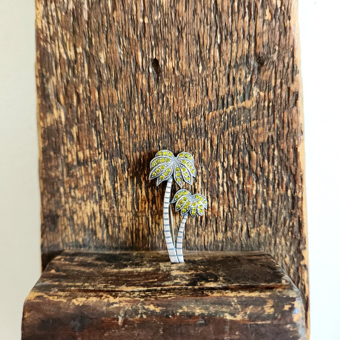 Enamel Palm Tree Pin