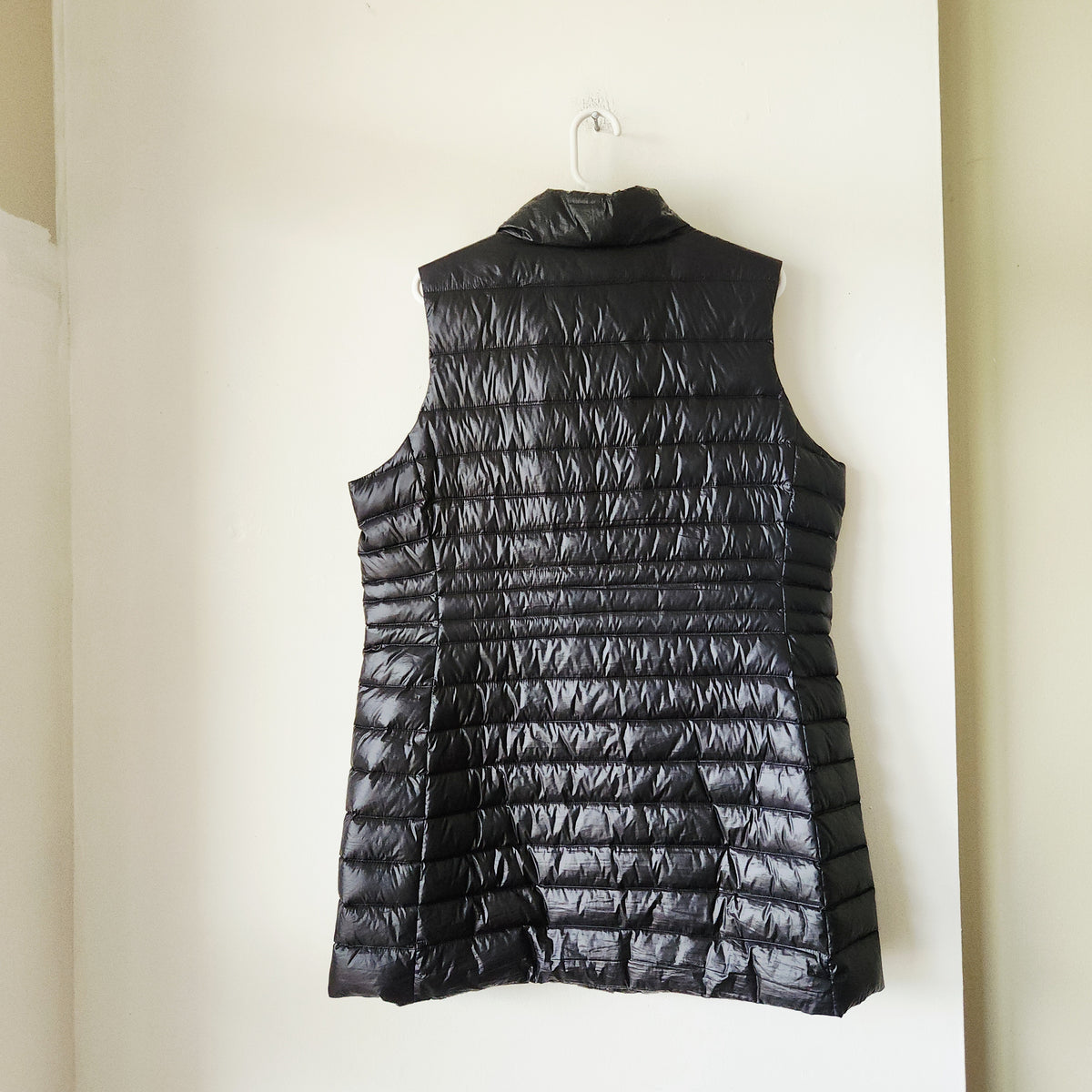 Lands' End Down Fill Long Length Black Slim Puffer Vest - L