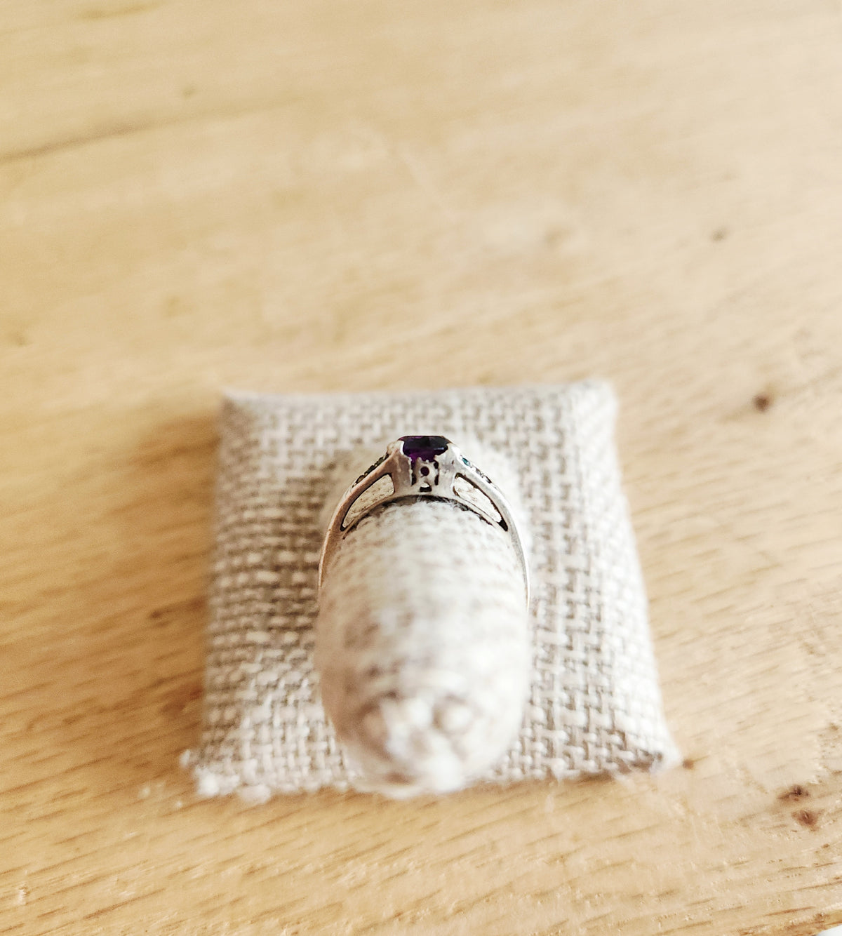 Silver & Amethyst Ring - size 7