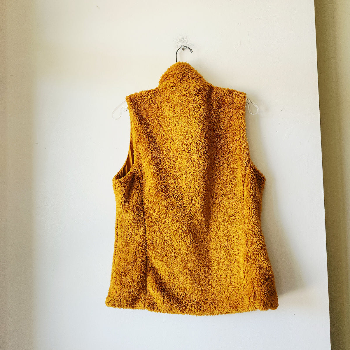 Patagonia Fuzzy Fleece Goldenrod Vest - L