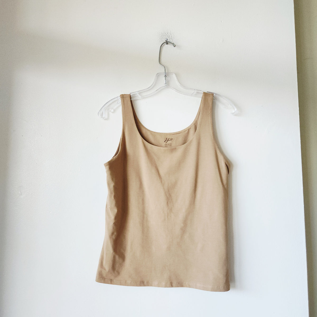 J Jill Shelf Bra Tank - M