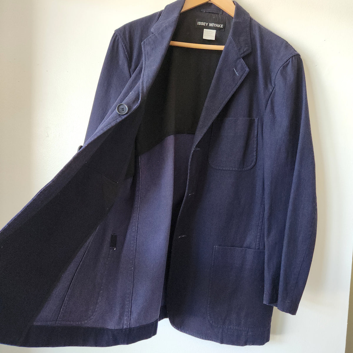 Issey Miyake 100% Cotton Navy Blazer - size L/XL