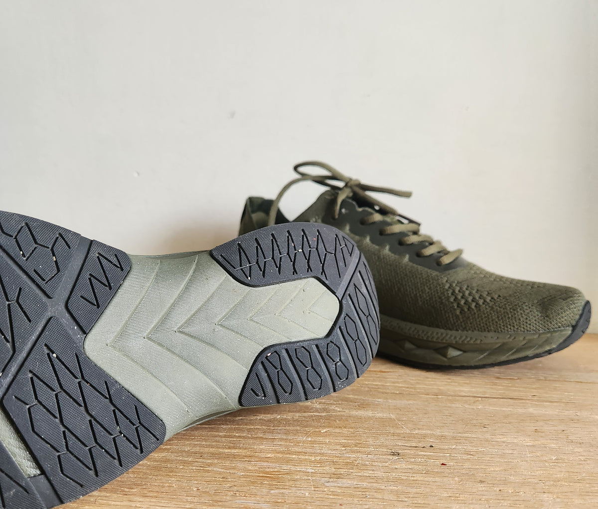 Feethit Women's Lightweight Running Sneakers Army Green