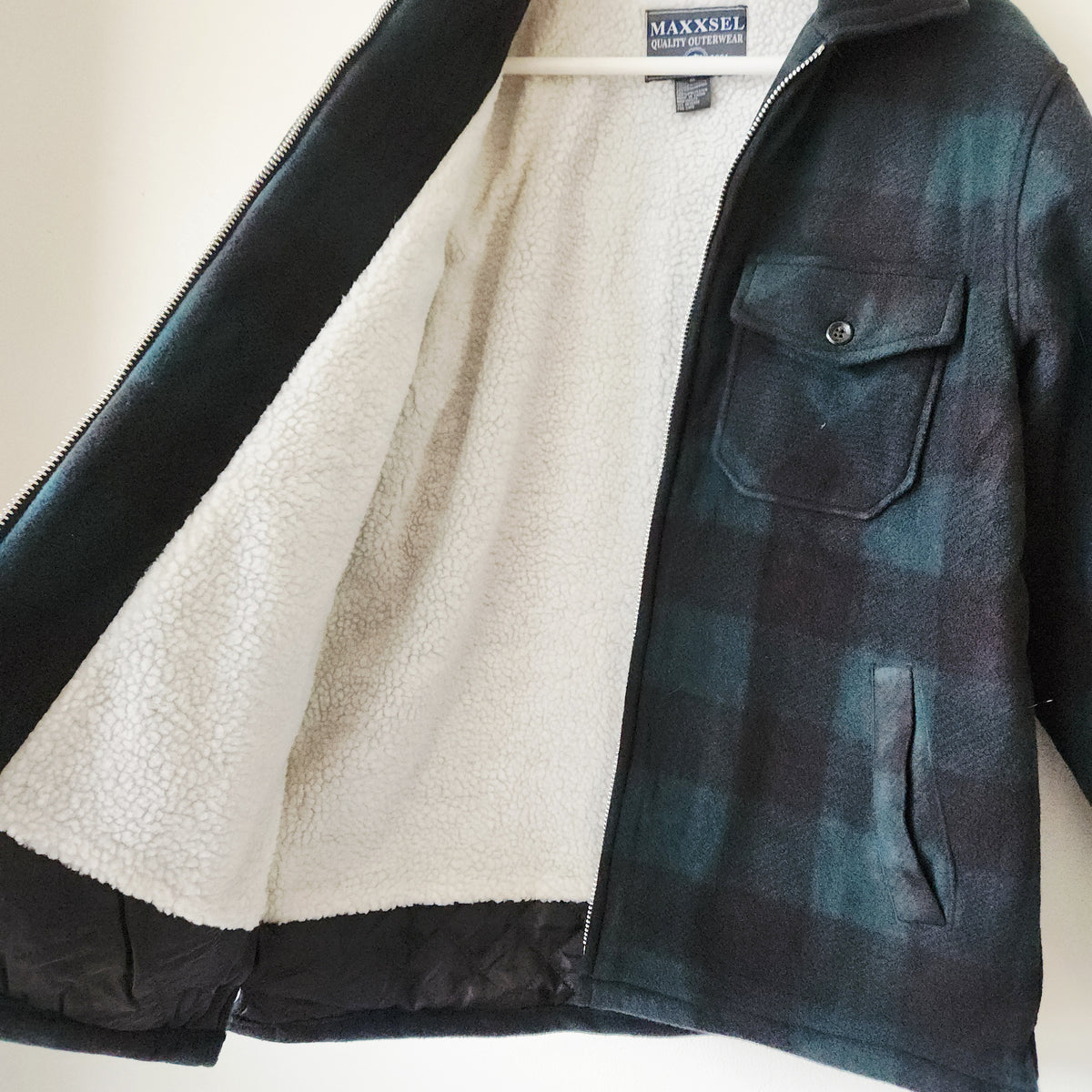 Maxxsel Sherpa Lined Plaid Jacket - M