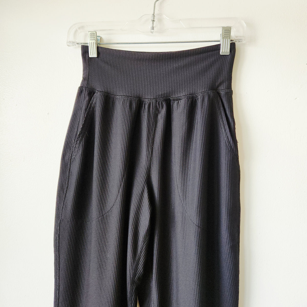 Old Navy PowerSoft Black Rib Joggers - XS