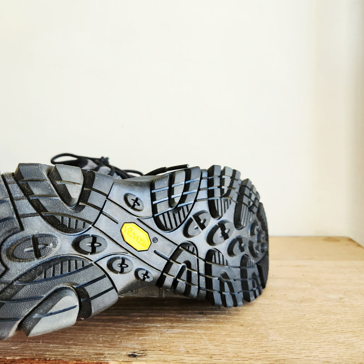 Merrell Men's Moab 3 Hiking Shoes Grey Size 11 NEW
