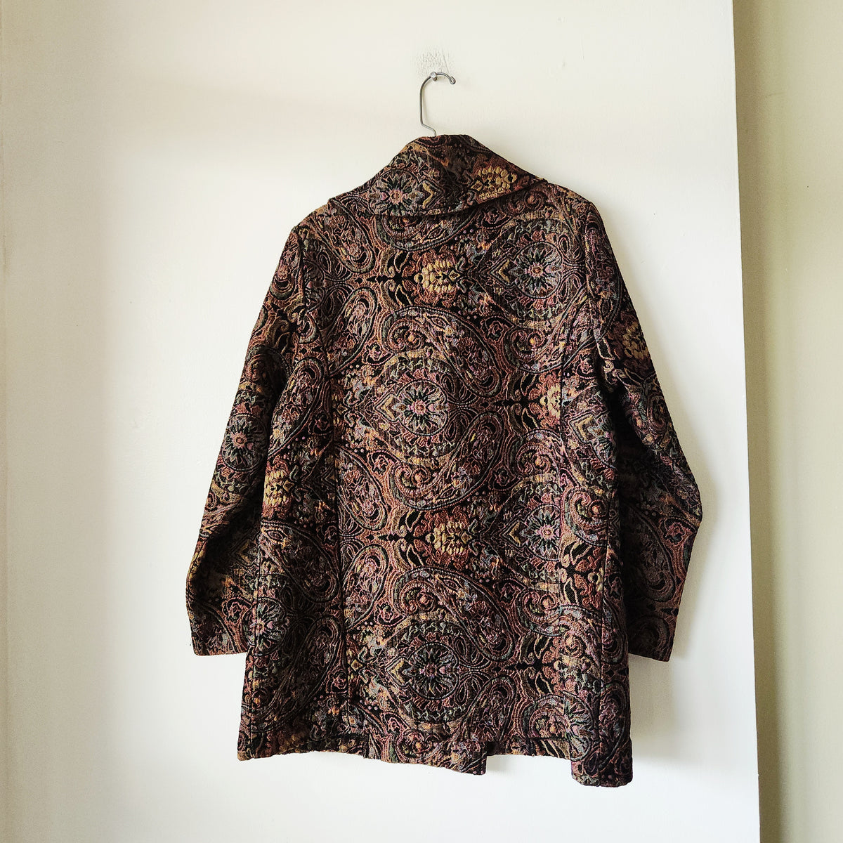 Clay Get Comfortable Tapestry Jacket - M