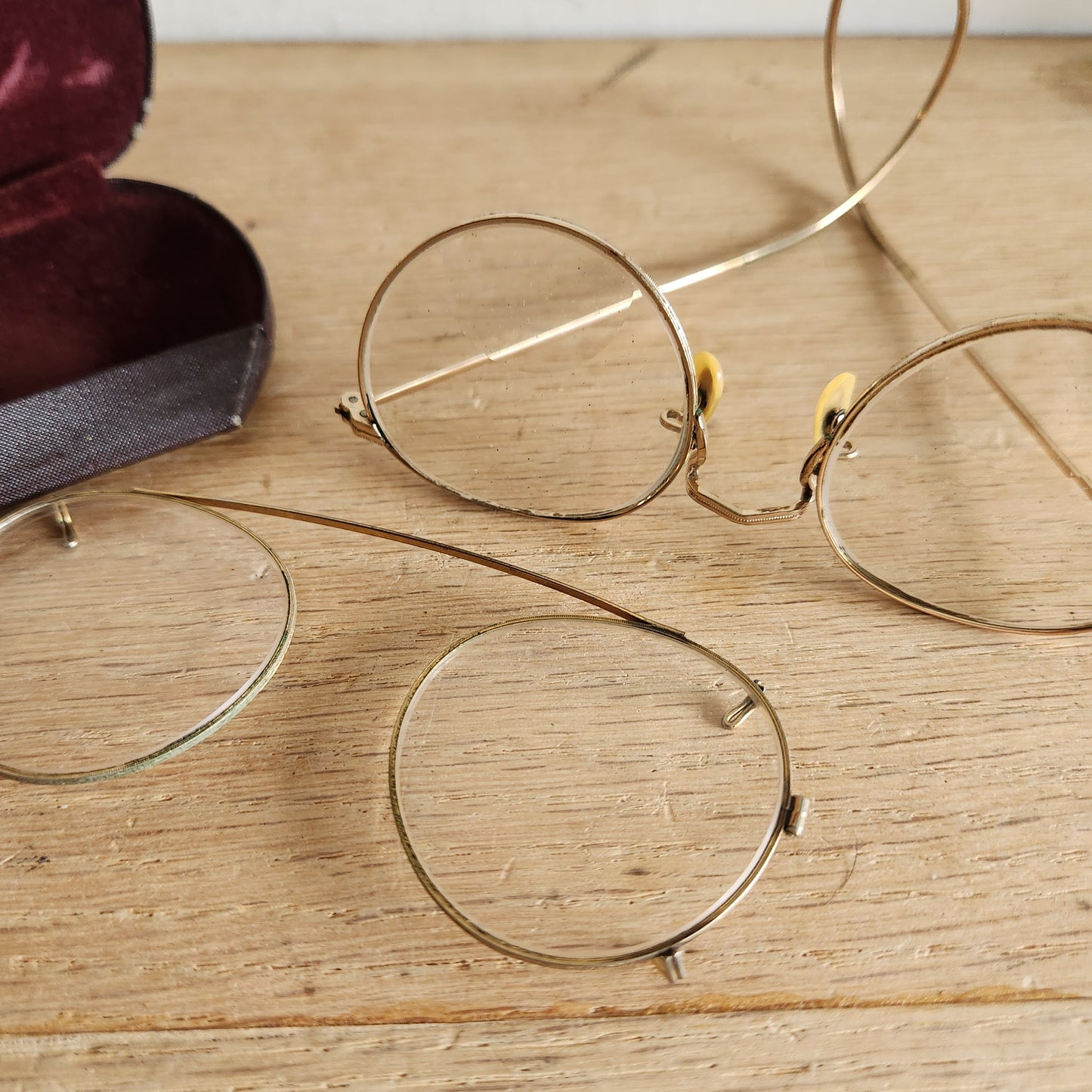 Antique 12 KT GF COC Wire Framed Eyeglasses and Metal Wire Frame Spectacles , Case J. f. sarno M. d. nY