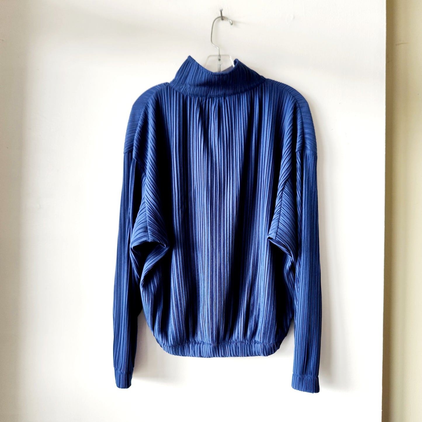 Jaju Navy Pleat Top with Zipper - S