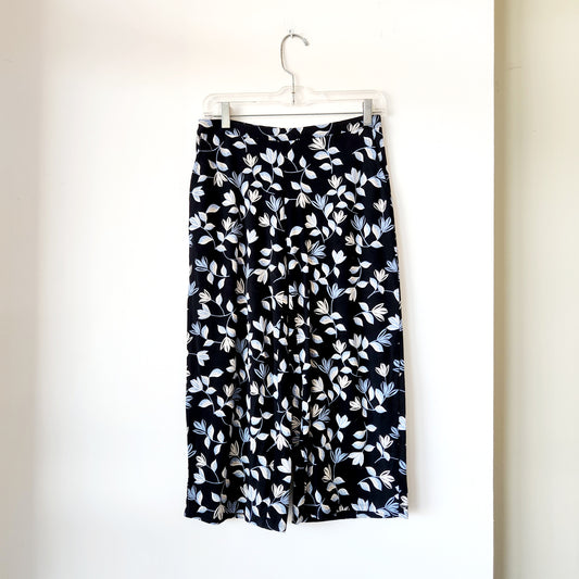 J Jill Wearever Collection Full Leg Crop Fit Pants - XS Petite