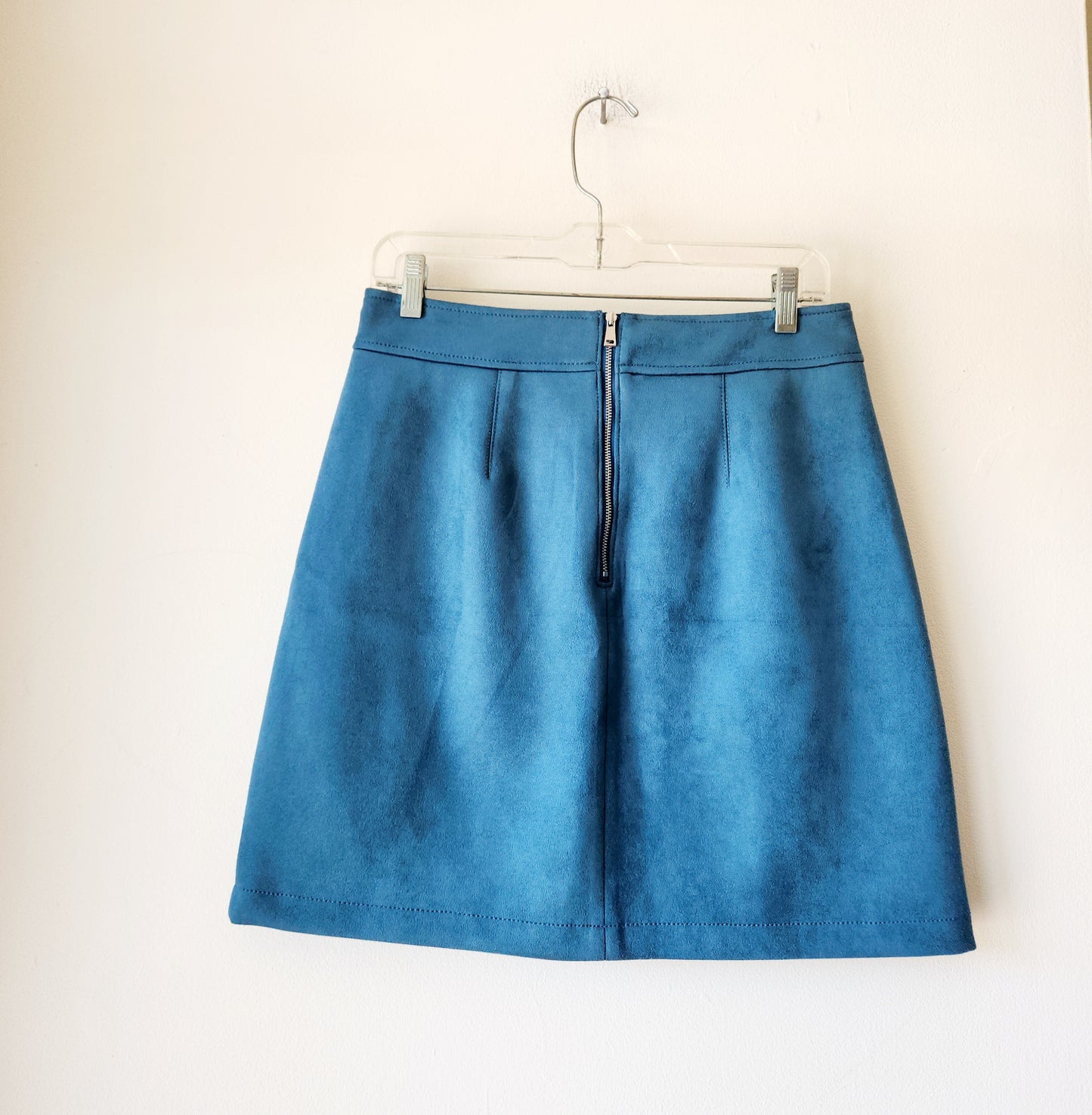 Loft Faux Suede Miniskirt with Pockets - size 4