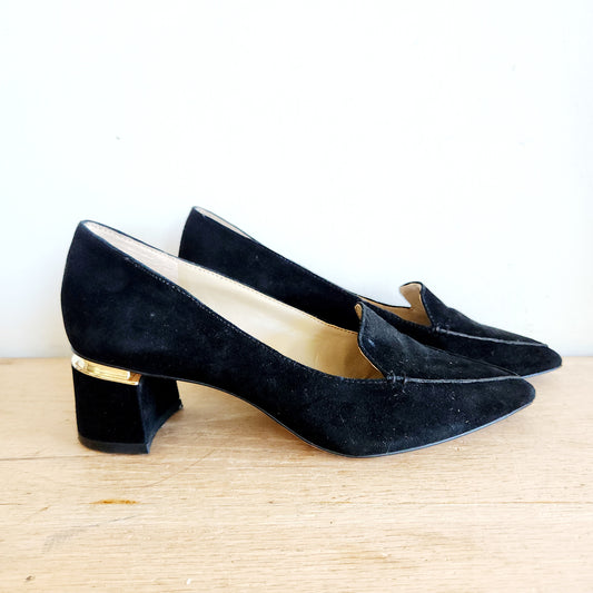 Enzo Angiolini Black Velvet Loafers with Chunky Heel - size 7.5
