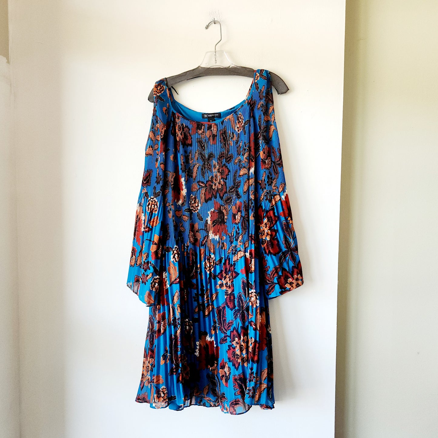 I.N.C Pleated Cold Shoulder Dress - 1X