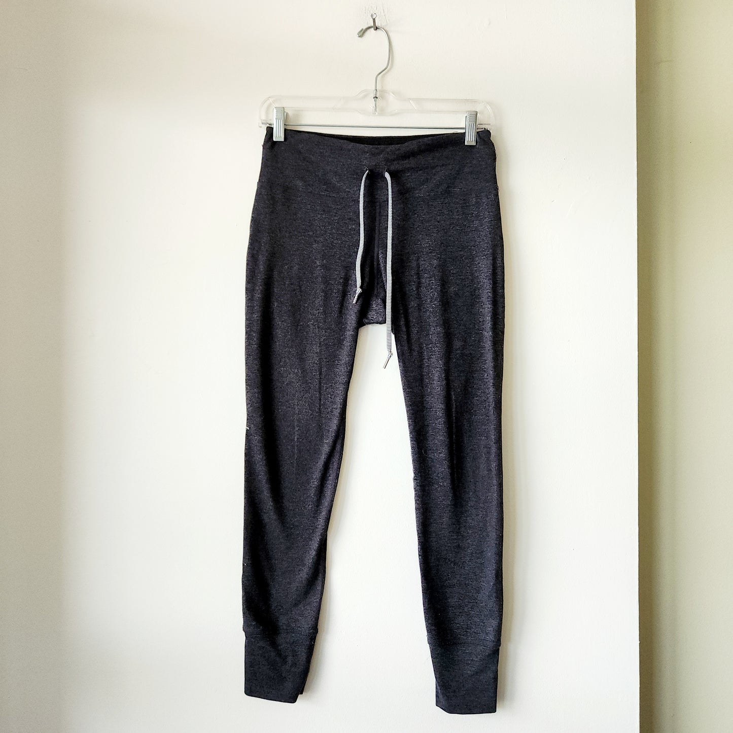 Rabbit Charcoal Gray Slim Fit Joggers - M