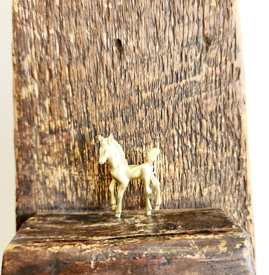 Gerry's Goldtone Horse Pin