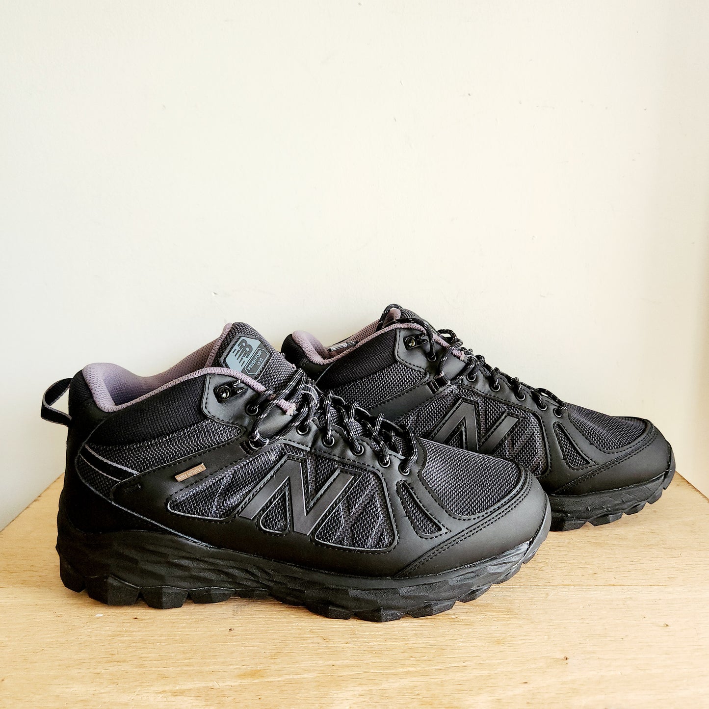 New Balance FreshFoam 1450 Waterproof Sneakers - size 12