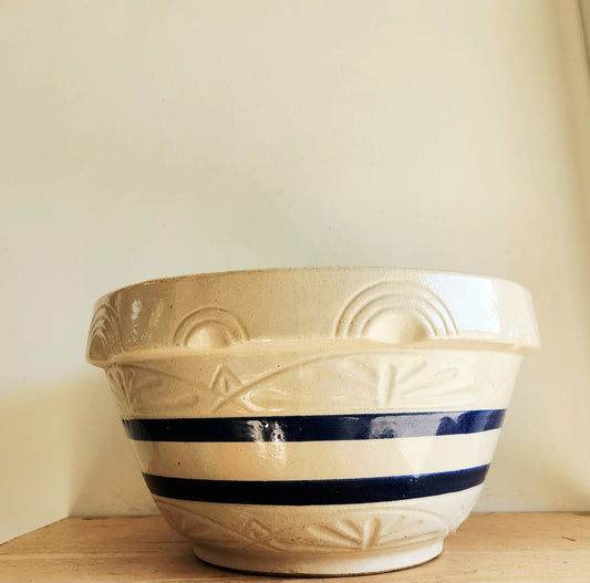 Vintage R.R.P. Co. Roseville Pottery Mixing Bowl Country Style Farmhouse Kitchen 16" wide Xtra Large Bowl 9"H