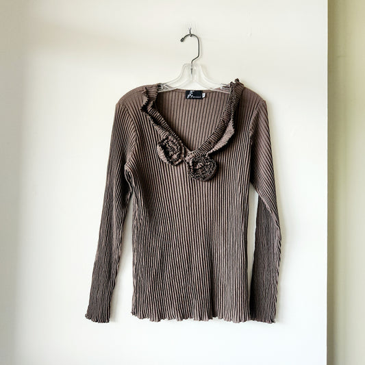 Fenini Ribbed Top with Rosettes - M