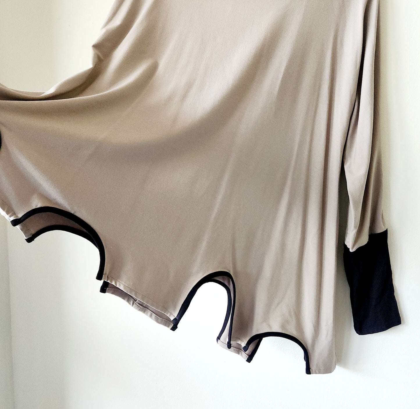 Ela Jersey Swing Top with Notched Hem - S