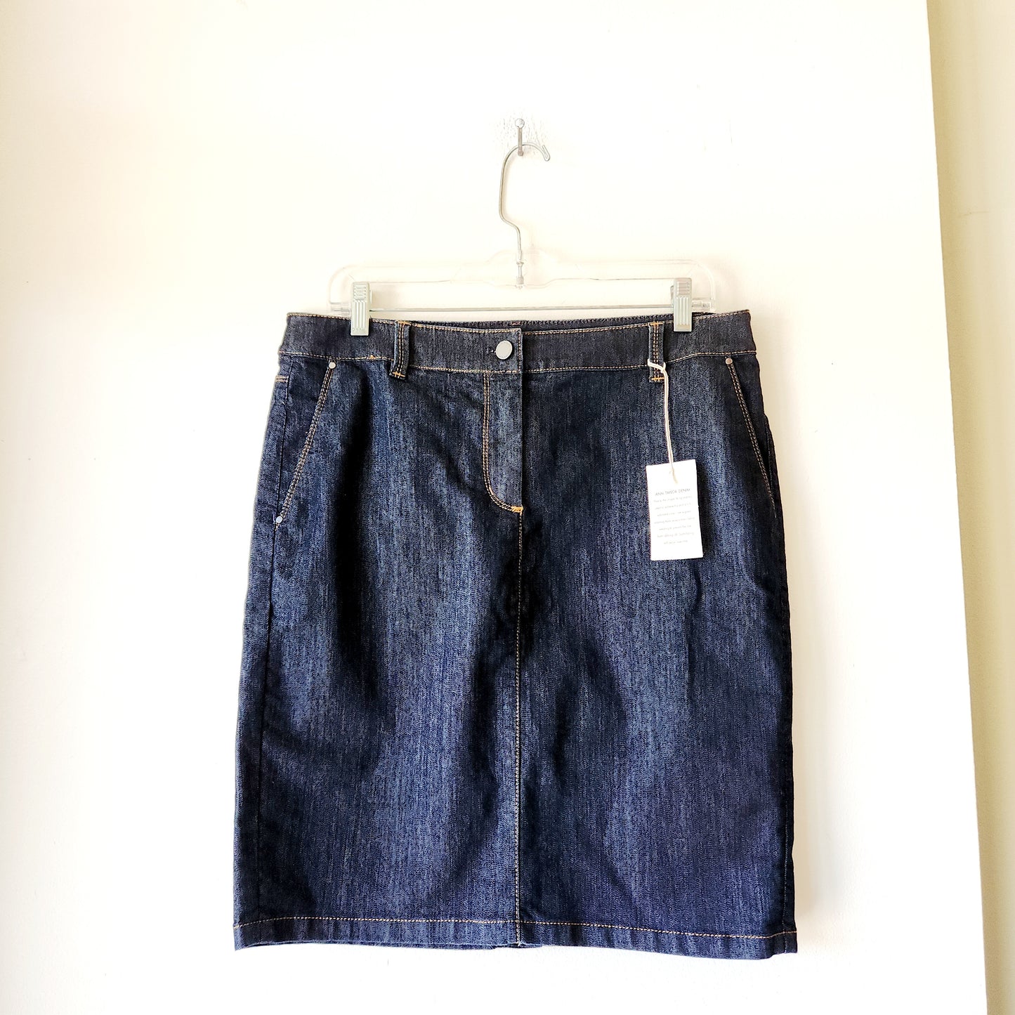 Ann Taylor Dark Wash Denim Pencil Skirt - size 12 Petite -  New