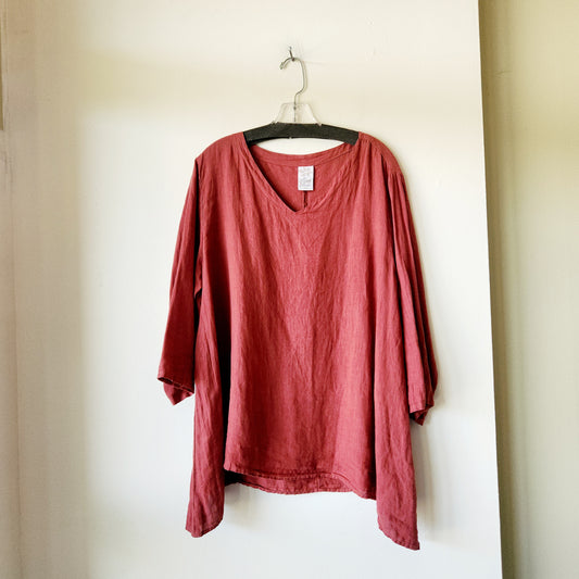 Match Point Loose Fit Top with Handkerchief Hem - approx L