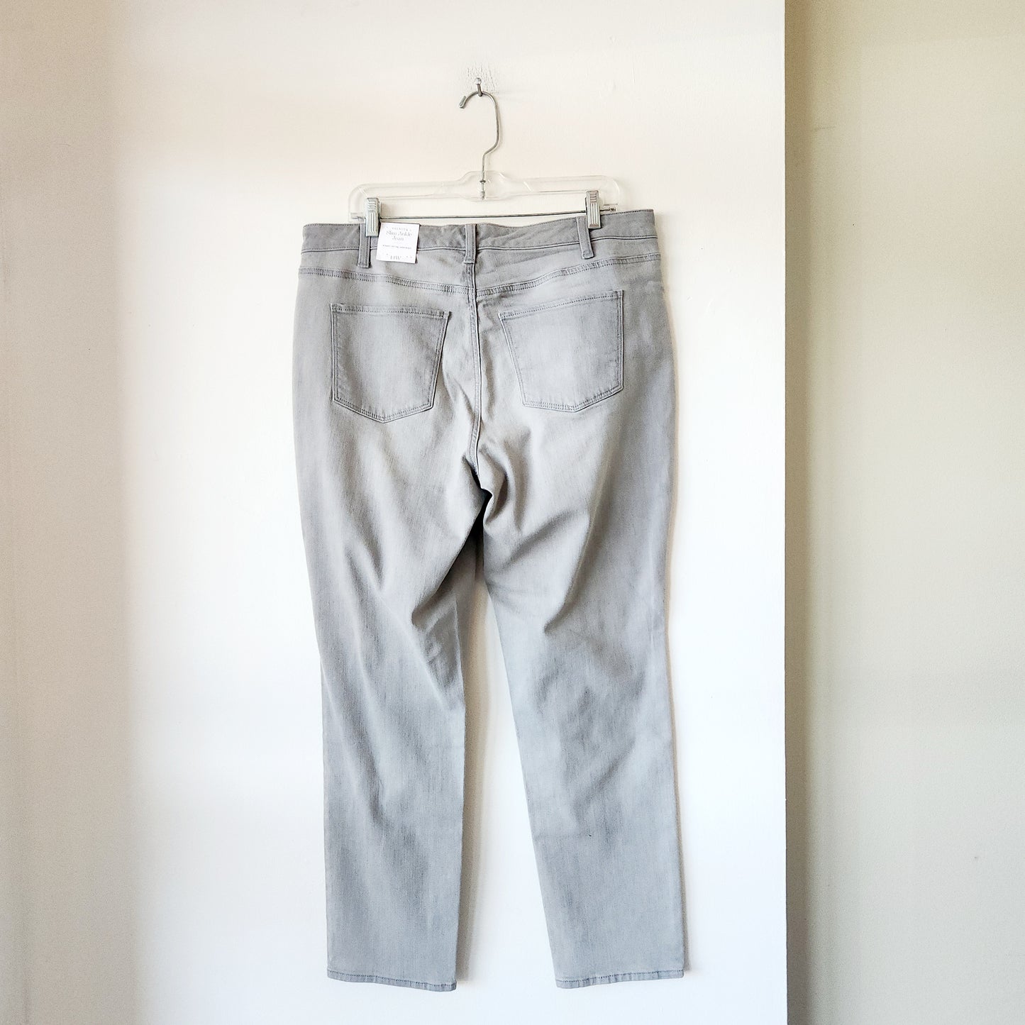 Talbots Slim Leg Ankle Jeans - size 14W - New