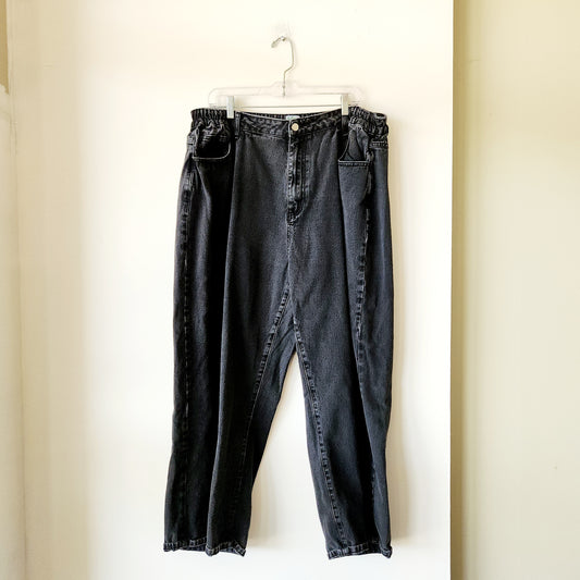 Shiny by Nature Black Jeans - size 2XL