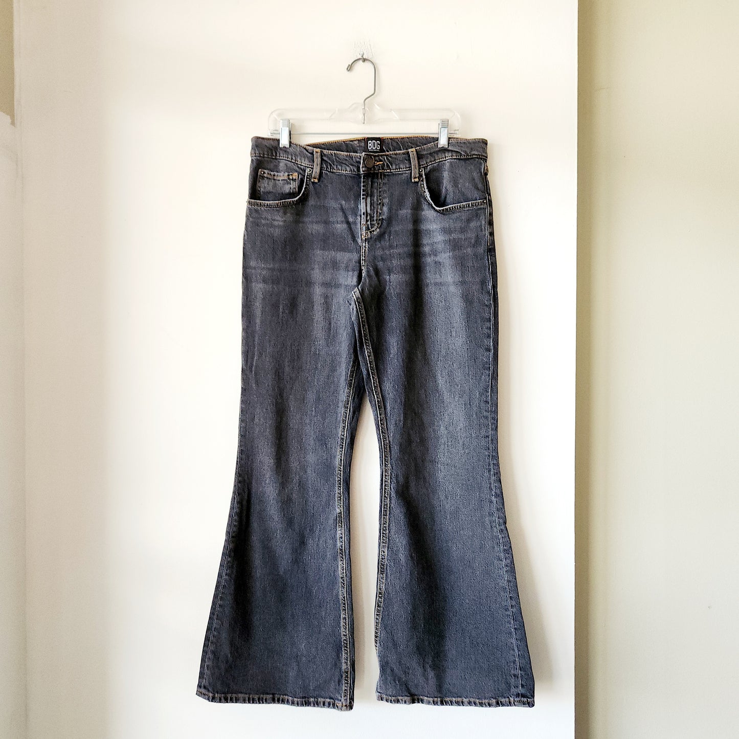 BDG Flare Jeans - size 32