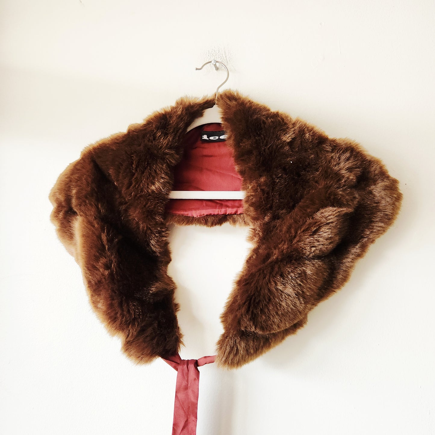 ice Faux Fur Collar with Ribbon Tie